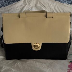Elegant Black and Cream Jemma 39 inch bag